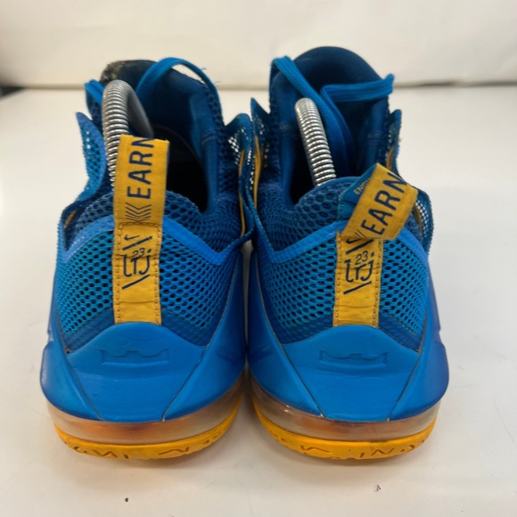 Nike Lebron XII 12 Low Entourage Men's 724557-484 Blue Gold Size 10.5 Basketball - Picture 5 of 16